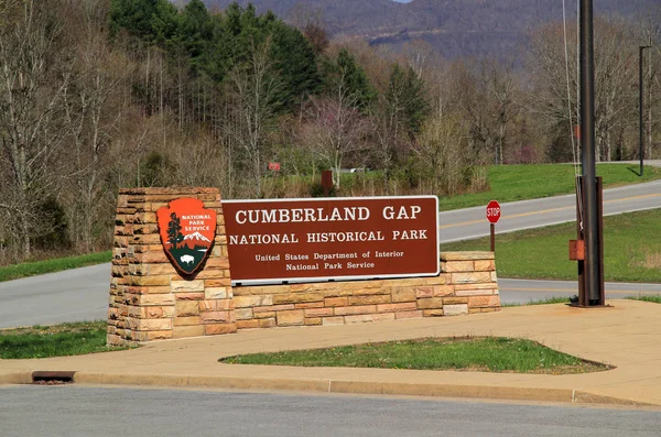 Middlesboro Abril Sinal Recebe Visitantes Cumberland Gap National Historical Park — Fotografia de Stock