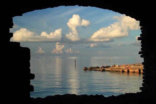 Historic Coal Dock Ruins Fort Jefferson Offer Some Best Snorkeling — Stock Photo, Image