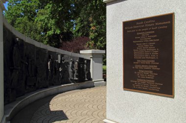 Columbia, Sc - 19 Ağustos: Güney Carolina eyalet binası nın arazisinde bulunan çok sayıda anıttan biri 19 Ağustos 2018'de Columbia, Sc'de Afrikalı Amerikalılara ithaf edilsin.