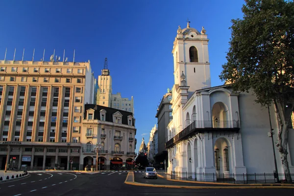 阿根廷布宜诺斯艾利斯 4月17日 卡比尔多是位于阿根廷布宜诺斯艾利斯马约广场最著名的地标之一 — 图库照片