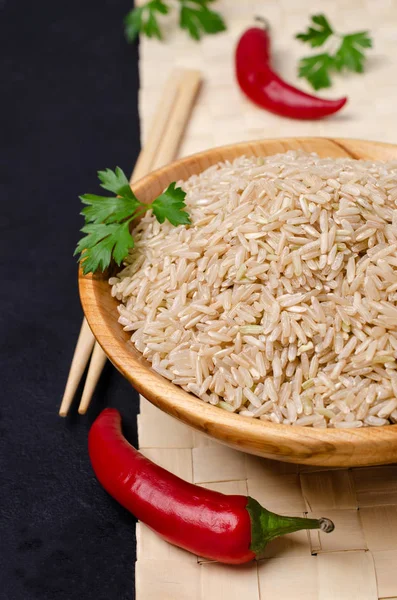 Brown unpolished rice