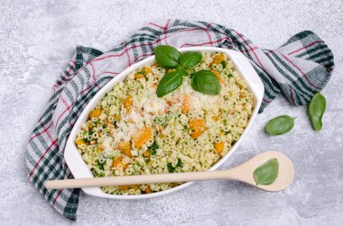 Kabak ile geleneksel makarna