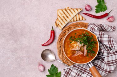 Balıklı domates çorbası