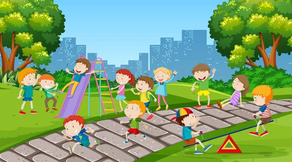 Niños activos jugando en escena al aire libre — Vector de stock