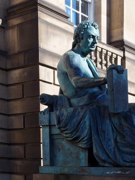 Edinburgh Scotland Settembre Statua David Hume Filosofo Visto Royal Mile — Foto Stock