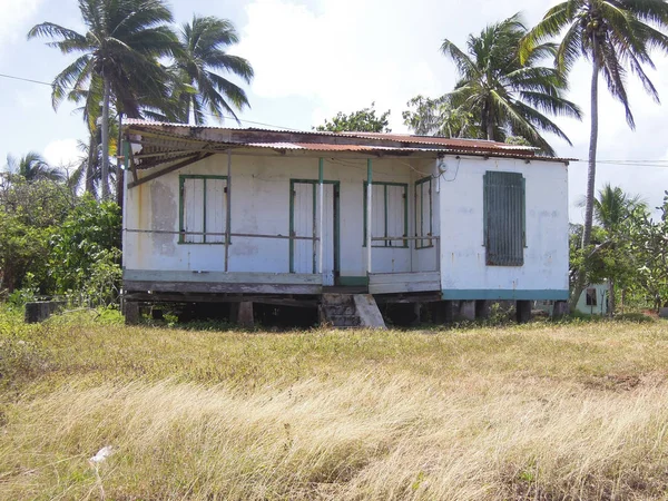 Big Corn Island Nicaragua Centralamerika Typiskt Hus Arkitektur Aska Block — Stockfoto