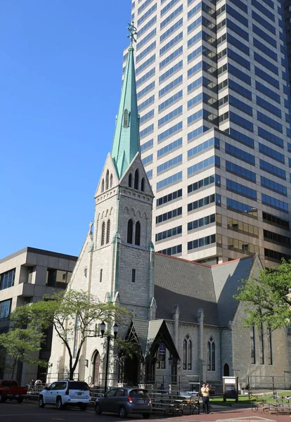 Indianapolis Indiana Usa May Christ Church Cathedral Located Monument Circle — стоковое фото