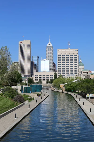 Indianapolis Indiane États Unis Mai Promenade Sur Canal Indy Skyline — Photo