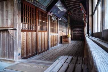 Japon tapınağı girişi