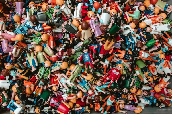 Grup birçok playmobil oyuncaklar çocuklar için