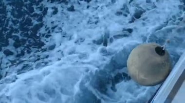 Yunanistan ve Arnavutluk arasında Adriyatik Denizi, tekne turu.