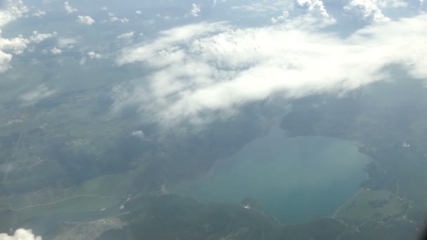 ヨーロッパでの航空機の飛行 Cloudscape — ストック動画