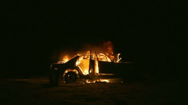 Car On Fire, Burning Car At Night, Side View — Stock Video