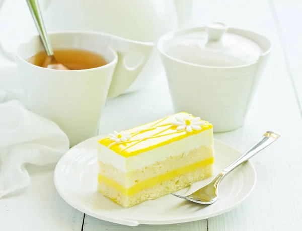 Кусок Лимонного Торта Светлом Фоне — стоковое фото