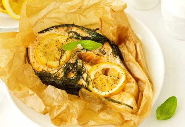 Grilled Salmon Steak Bowl — Stock Photo, Image