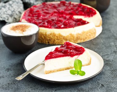 peynirli kek kiraz jöle ile.