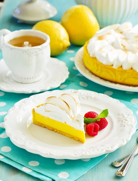 Tarta Limón Con Merengue —  Fotos de Stock