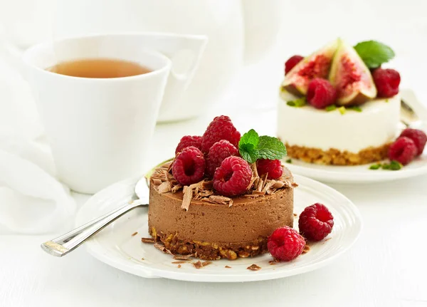 Delicious New York Chocolate Cheesecake Raspberries Close — Stock Photo, Image