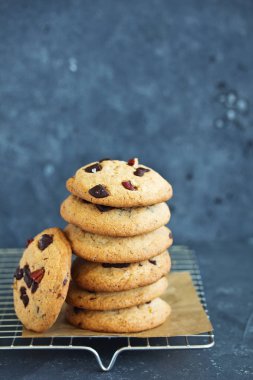 çikolata ve pecans ile lezzetli tatlılar. Amerikan mutfağı.