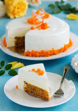 havuçlu kek pecans ile sırlı mus, tatlım.