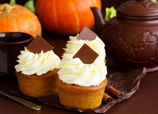 Pumpkin Muffins Med Grädde — Stockfoto