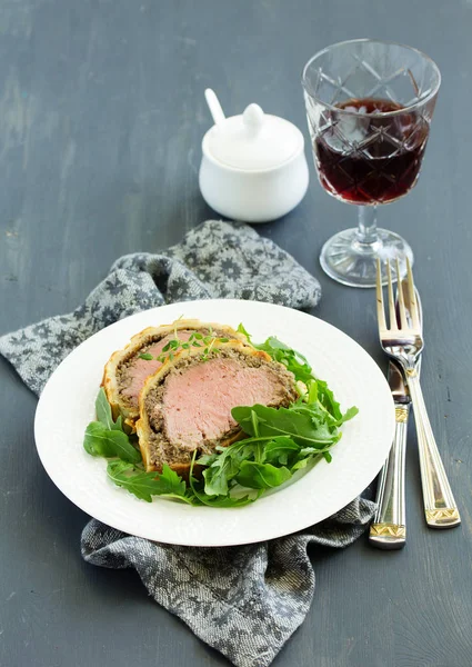 Hemmagjord Jul Beef Wellington Med Konditorivaror Skorpa — Stockfoto