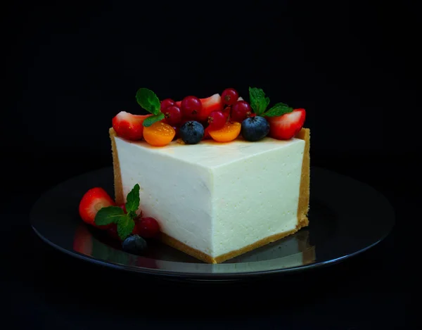 Huis Cheesecake Met Frambozen Bosbessen — Stockfoto