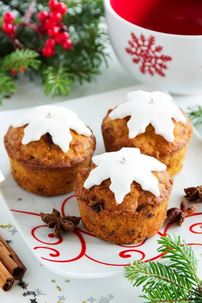 Kürbis Und Karottenmuffins Auf Dem Neujahrstisch — Stockfoto