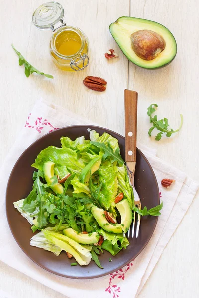 Salad Avocado Pecans — Stock Photo, Image
