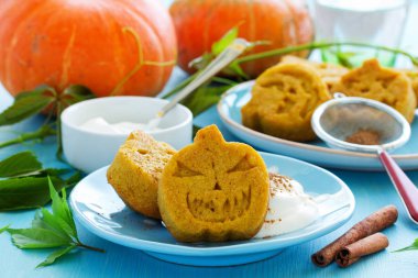 Cadılar Bayramı Balkabağı çerezleri.