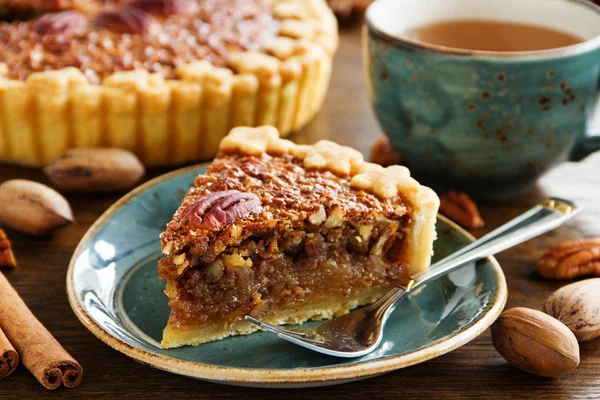 American Classic Cake Pecans Maple Syrup — Stock Photo, Image