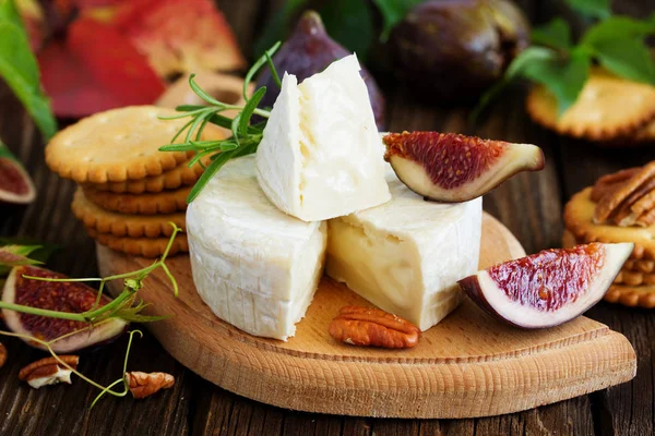 Delizioso Domani Camembert Fichi Miele — Foto Stock