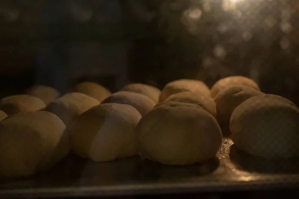 Процес Приготування Традиційних Російських Пироги Пиріжок Капустою Оуен Великим Планом — стокове фото