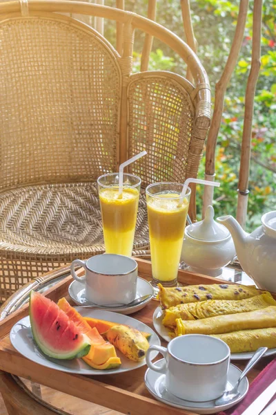 Bellamente Servido Desayuno Terraza Balcón Habitación Hotel Resort Sandía Fresca — Foto de Stock