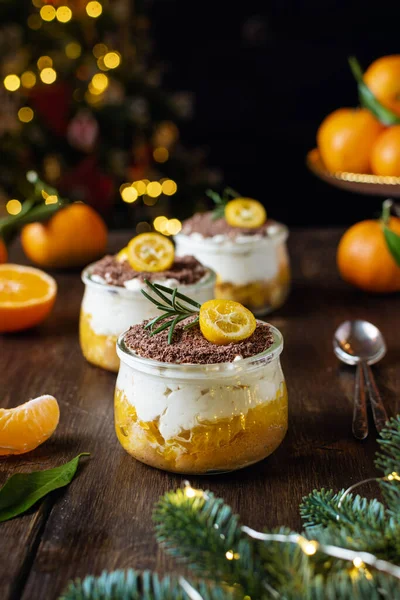 Homemade Christmas Dessert Bake Cheesecake Tangerines Chocolate Bokeh Background — Stock Photo, Image