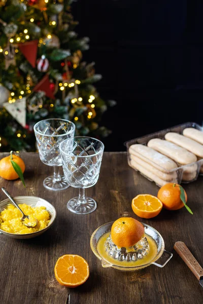 Process Preparation Christmas Layered Dessert Bake Cheesecake Trifle Tangerines Chocolate — Stock Photo, Image