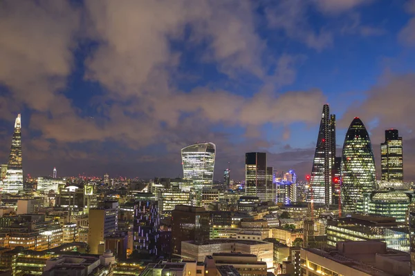 Arquitectura Urbana Londres Por Noche —  Fotos de Stock