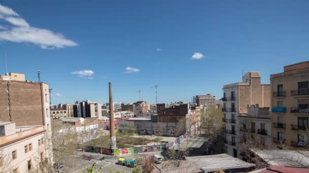 Timelapse Vista Esquina Calle Barrio Industrial Poblenou Barcelona — Vídeos de Stock