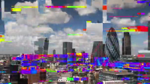 Дивовижний Лондонський Горизонт Телевізійним Глюком Викривленням Відображеними Над Будівлями — стокове відео
