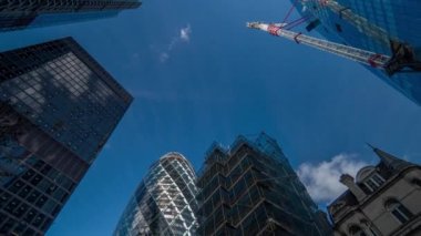 Londra, İngiltere - 05 Mart 2018 - uzun boylu gökdelenler ve binalar Londra finans merkezi