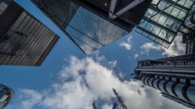 Londra, İngiltere - 05 Mart 2018 - uzun boylu gökdelenler ve binalar Londra finans merkezi