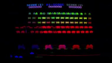 space Invaders bilgisayar oyunu hareket grafik gösterimi