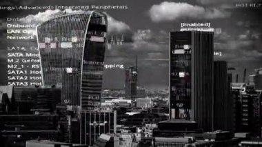 şaşırtıcı Londra şehir manzarası timelapse veri ve bilgi bina cephe eşlenen programlama bilgisayar ile