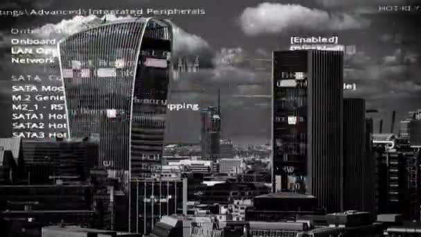 Удивительный Лондонский Горизонт Времени Данными Информацией Компьютерного Программирования Отображаемой Фасадах — стоковое видео