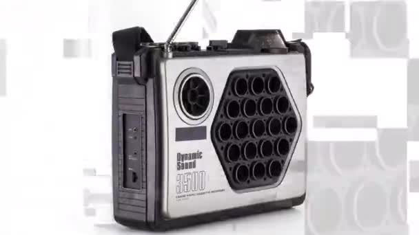 Vintage Hifi Ghettoblaster Radio Snurrar Runt — Stockvideo