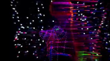 Siyah arka plan üzerine floresan Giyim seksi dansçı