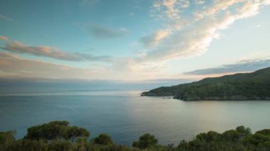 Cami de ronda de Roses Katalunya 'daki sahil şeridi