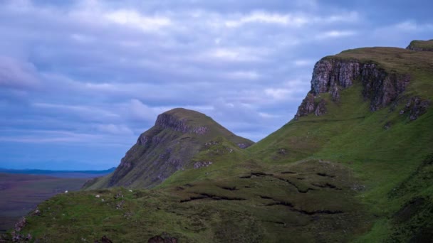 Lapso Tempo Bela Gama Quiraing Montanhas Ilha Skye Escócia Durante — Vídeo de Stock