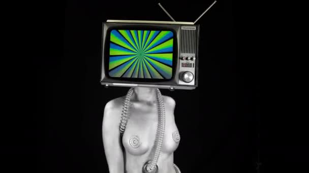 Danse Femme Nue Avec Télévision Comme Tête Émissions Télévision Abstraction — Video