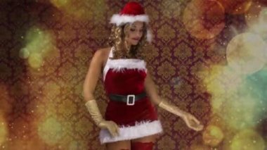 Noel Baba kostüm antika arka plan üzerinde dans kadın